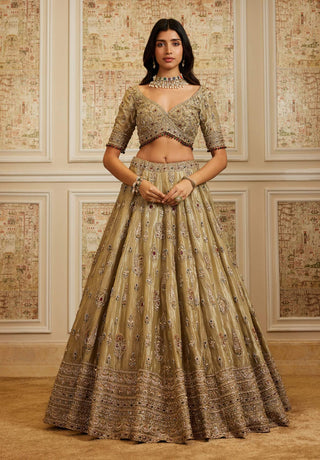 Firdous gold lehenga set