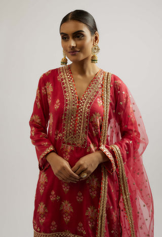 Sadhna Red Sharara Set by Gopi Vaid, available on Indiaspopup.com