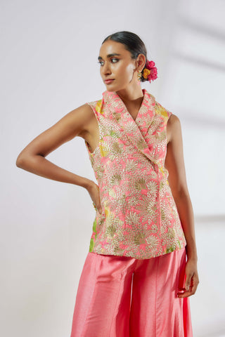 Pakhi Pink Sleeveless Jacket And Pant by Gopi Vaid available on Indiaspopup