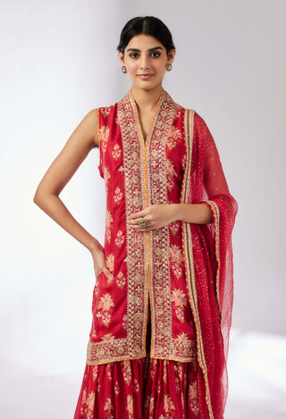 Dhriti Red Sleeveless Sharara Set by Gopi Vaid, available on Indiaspopup.com