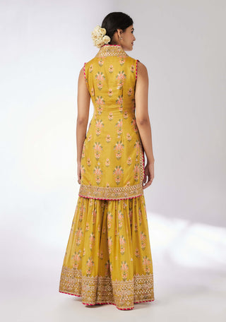 Dhriti Mustard Sleeveless Sharara Set by Gopi Vaid, available on Indiaspopup.com