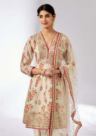 Moulika Ivory Tunic And Dhoti Set by Gopi Vaid, available on Indiaspopup.com