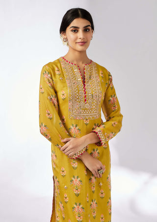 Neha Mustard Printed Tunic by Gopi Vaid, available on Indiaspopup.com