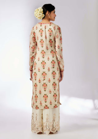 Neha Ivory Printed Tunic by Gopi Vaid, available on Indiaspopup.com