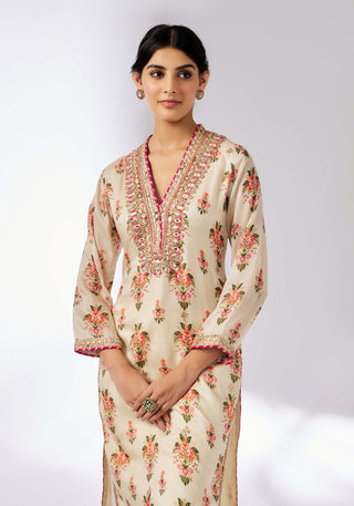 Gargi Printed Ivory Tunic by Gopi Vaid, available on Indiaspopup.com