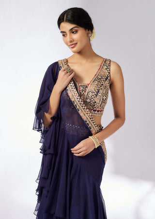 Shifa Navy Sari And Blouse by Gopi Vaid, available on Indiaspopup.com