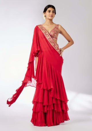 Shifa Red Sari And Blouse by Gopi Vaid, available on Indiaspopup.com