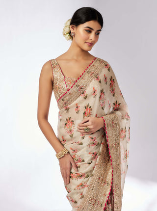 Mahira Ivory Sari And Blouse by Gopi Vaid, available on Indiaspopup.com