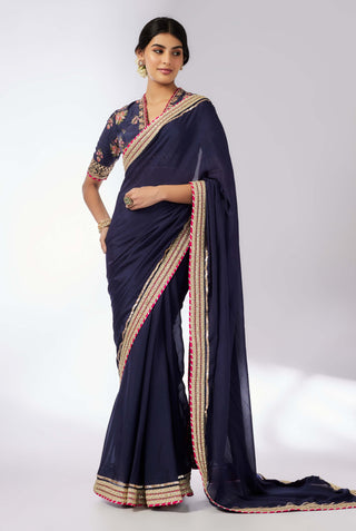 Anisha Navy Sari Set by Gopi Vaid, available on Indiaspopup.com