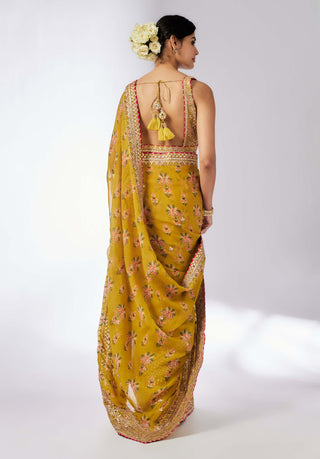 Masoom Mustard Sari Set by Gopi Vaid, available on Indiaspopup.com