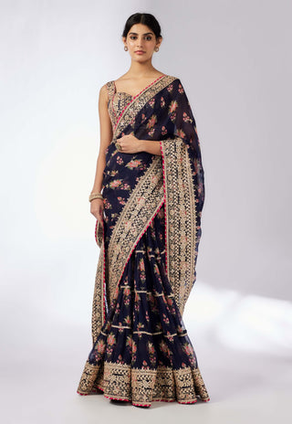 Mahira Navy Sari And Blouse by Gopi Vaid, available on Indiaspopup.com