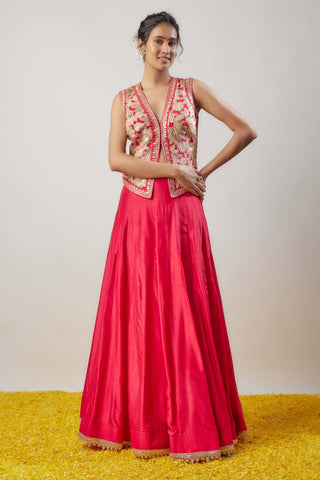 Akansha Red Skirt And Blouse by Gopi Vaid available on Indiaspopup