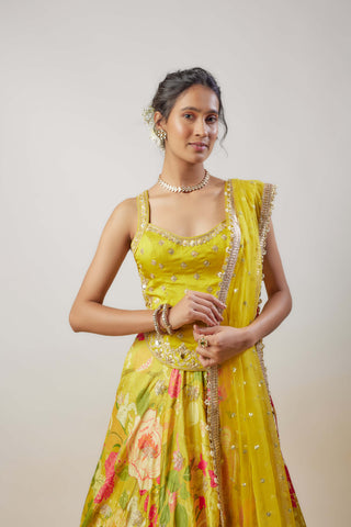 Shaila Yellow Lehenga Set by Gopi Vaid available on Indiaspopup