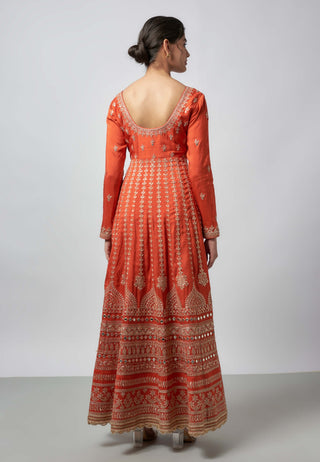 Jigyasa Orange Anarkali Set by Gopi Vaid available on Indiaspopup