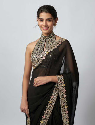 Ragini Black Sari And Blouse by Gopi Vaid available on Indiaspopup