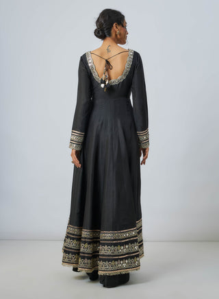 Srivani Black Anarkali Set by Gopi Vaid available on Indiaspopup