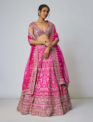 Niranjana rani pink lehenga set