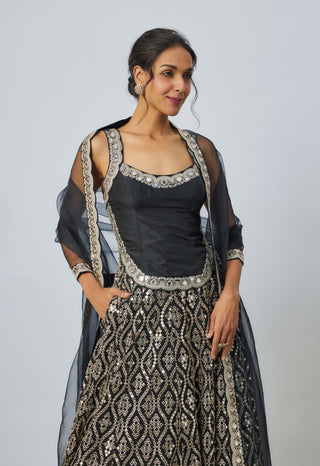 Roshni Black Lehenga Set by Gopi Vaid available on Indiaspopup