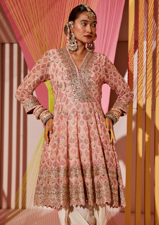 Gopi Vaid-Nusrat Pink Dhoti And Kurta-INDIASPOPUP.COM