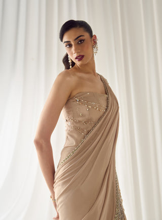Beige tube corset with sari