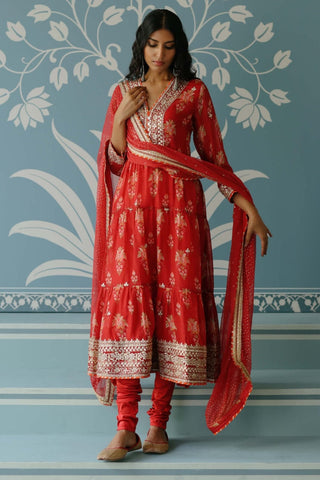 Joshna Red Tiered Anarkali Set by Gopi Vaid, available on Indiaspopup.com