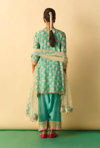 Aqua embroidered high-low fusion kurta and pants