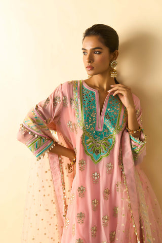 Pink geometric embroidered farshi set