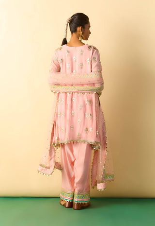 Pink geometric embroidered farshi set