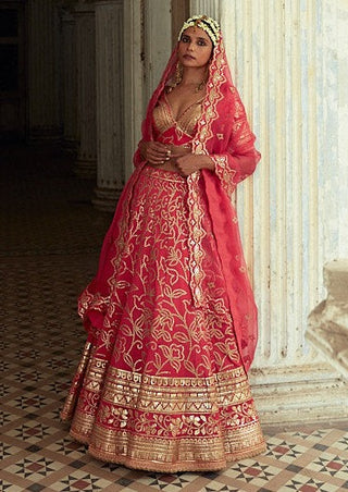 Gopi Vaid-Shaakh Coral Lehenga Set-INDIASPOPUP.COM