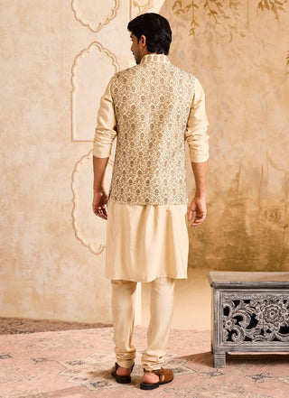 Histori By Amit Gujral Beige Embroidered Bundi Jacket And Kurta Set available on indiaspopup