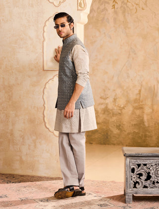 Gray embroidered mirrorwork bundi jacket and kurta set