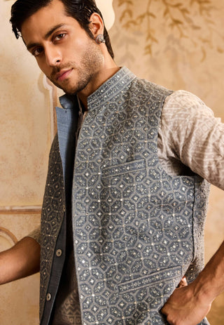 Histori By Amit Gujral Gray Embroidered Mirrorwork Bundi Jacket And Kurta Set available on indiaspopup