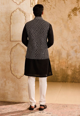 Histori By Amit Gujral Black & White Embroidered Bundi Jacket And Kurta Set available on indiaspopup