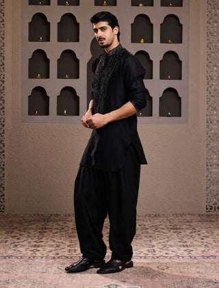 Histori By Amit Gujral Black Embroidered Kurta And Salwar available on indiaspopup