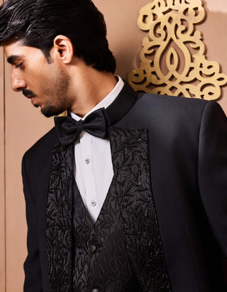 Histori By Amit Gujral Black Tuxedo With Vest And Pant available on indiaspopup