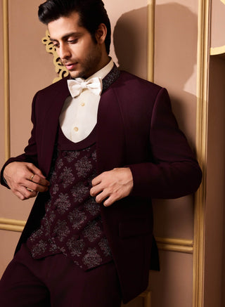 Histori By Amit Gujral Burgundy Tuxedo With Embroidered Vest And Pant available on indiaspopup