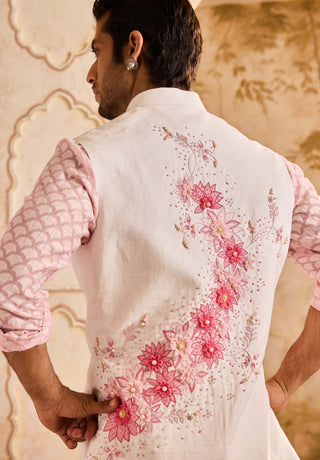 Histori By Amit Gujral Ivory 3D Embroidered Floral Bundi And Pink Kurta Set available on indiaspopup