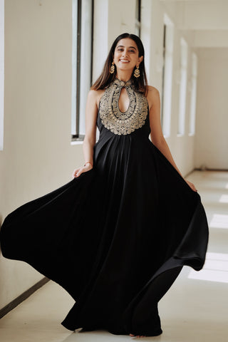 Gopi Vaid-Black Fana Embroidered Gown-INDIASPOPUP.COM