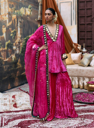Pink gulaab makhmal khayal sharara set