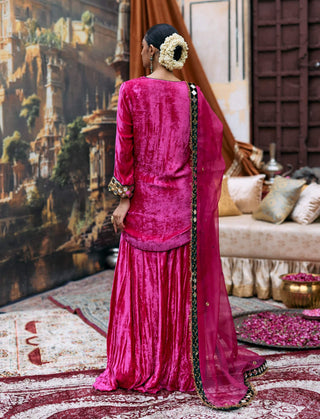 Pink gulaab makhmal khayal sharara set