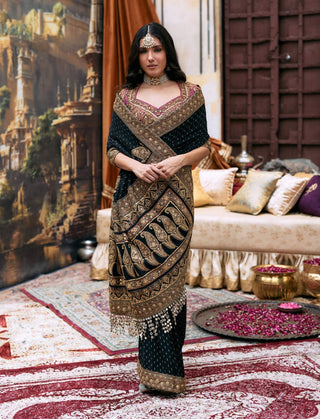 Black and gold chandini sari and blouse