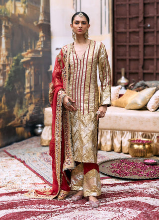 Red suvarna kurta set