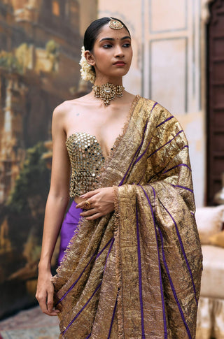 Purple svarnaalata sari and corset