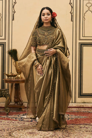 Krishnavarna jadaau black sari set