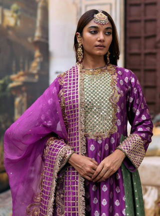 Magenta and olive kamandalu kurta set