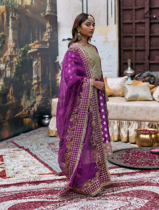 Magenta and olive kamandalu kurta set