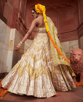 Chandi Sona Chevron Lampi Lehenga Set by Itrh available on Indiaspopup.com