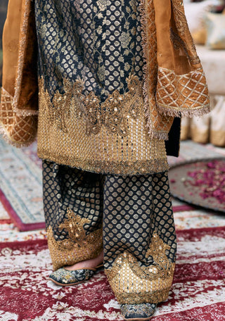 Black and rust samidha kurta set