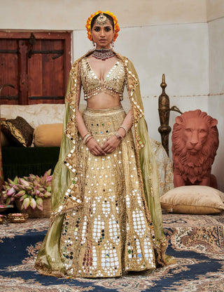 Chand Aayna Gold Lehenga Set by Itrh available on Indiaspopup.com