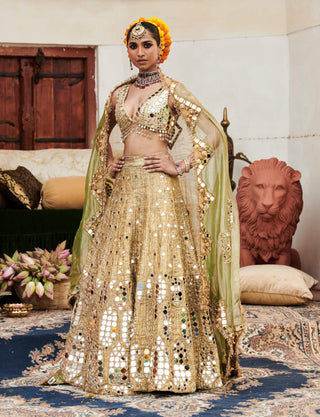 Chand Aayna Gold Lehenga Set by Itrh available on Indiaspopup.com